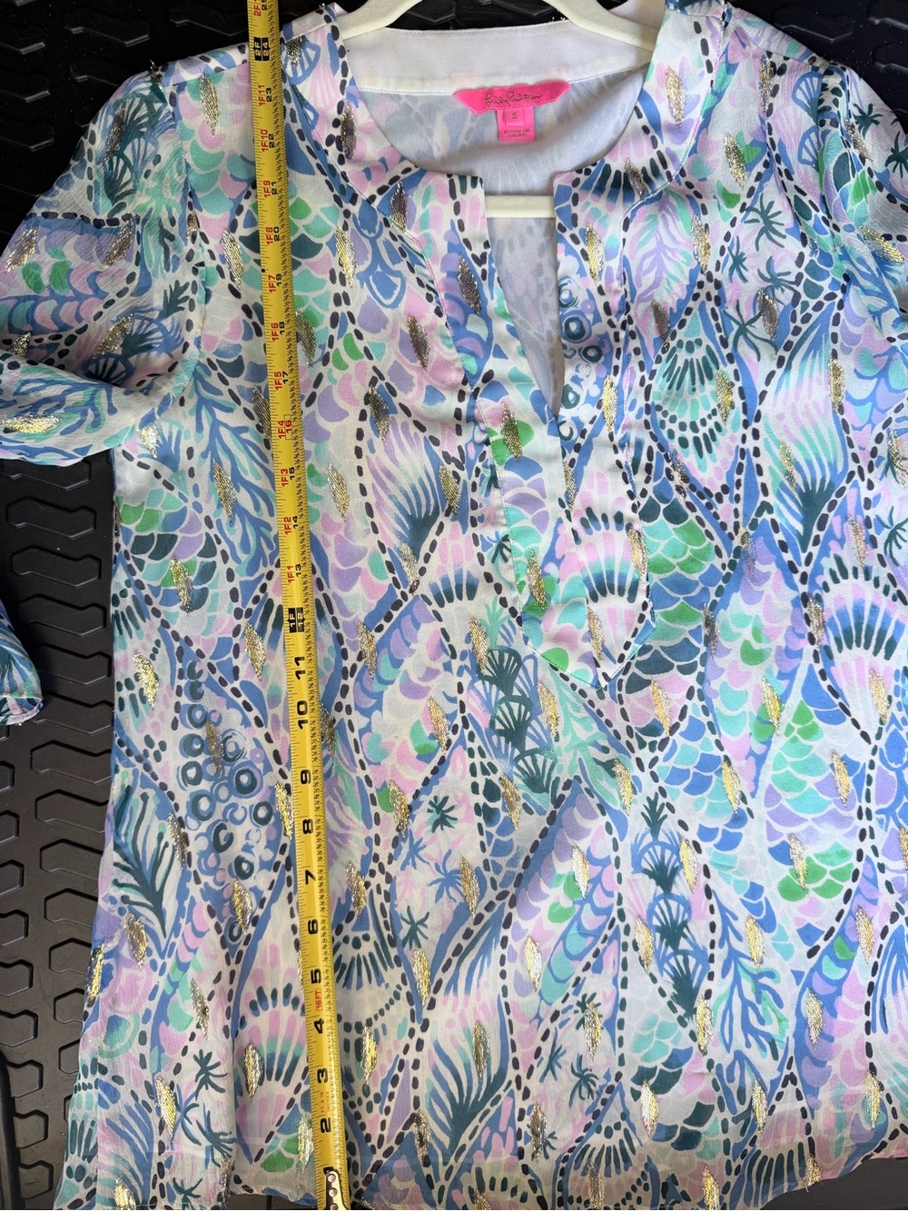 Lilly Pulitzer Tails of the Sea Elenora Silk with Metallic Details Top - Picture 7 of 9